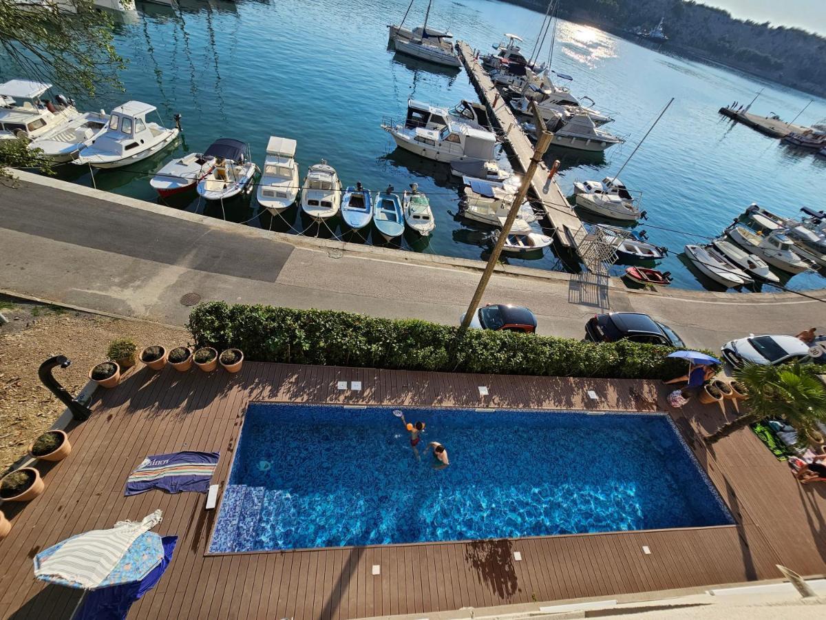 Villa Gaj Omišalj Dış mekan fotoğraf